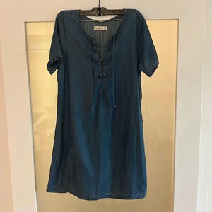 Abercrombie & Fitch Denim/Chambray Lace Up Dress